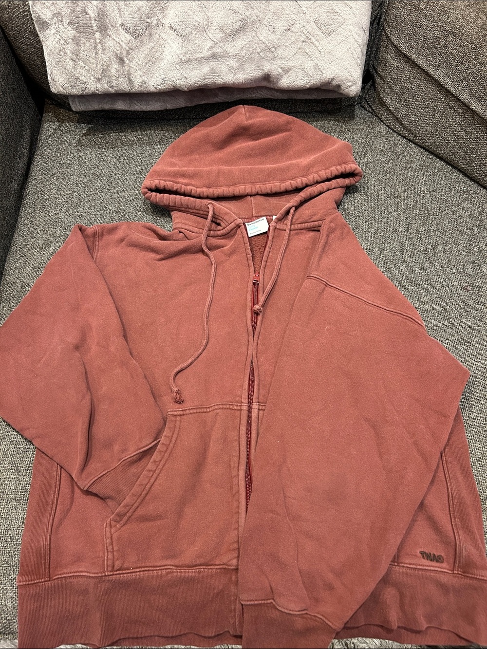 TNA Cozy Sweatfleece Hoodie in Burgundy